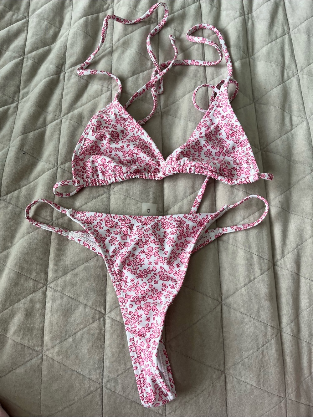 SHEIN Pink Floral Triangle Bikini Set
